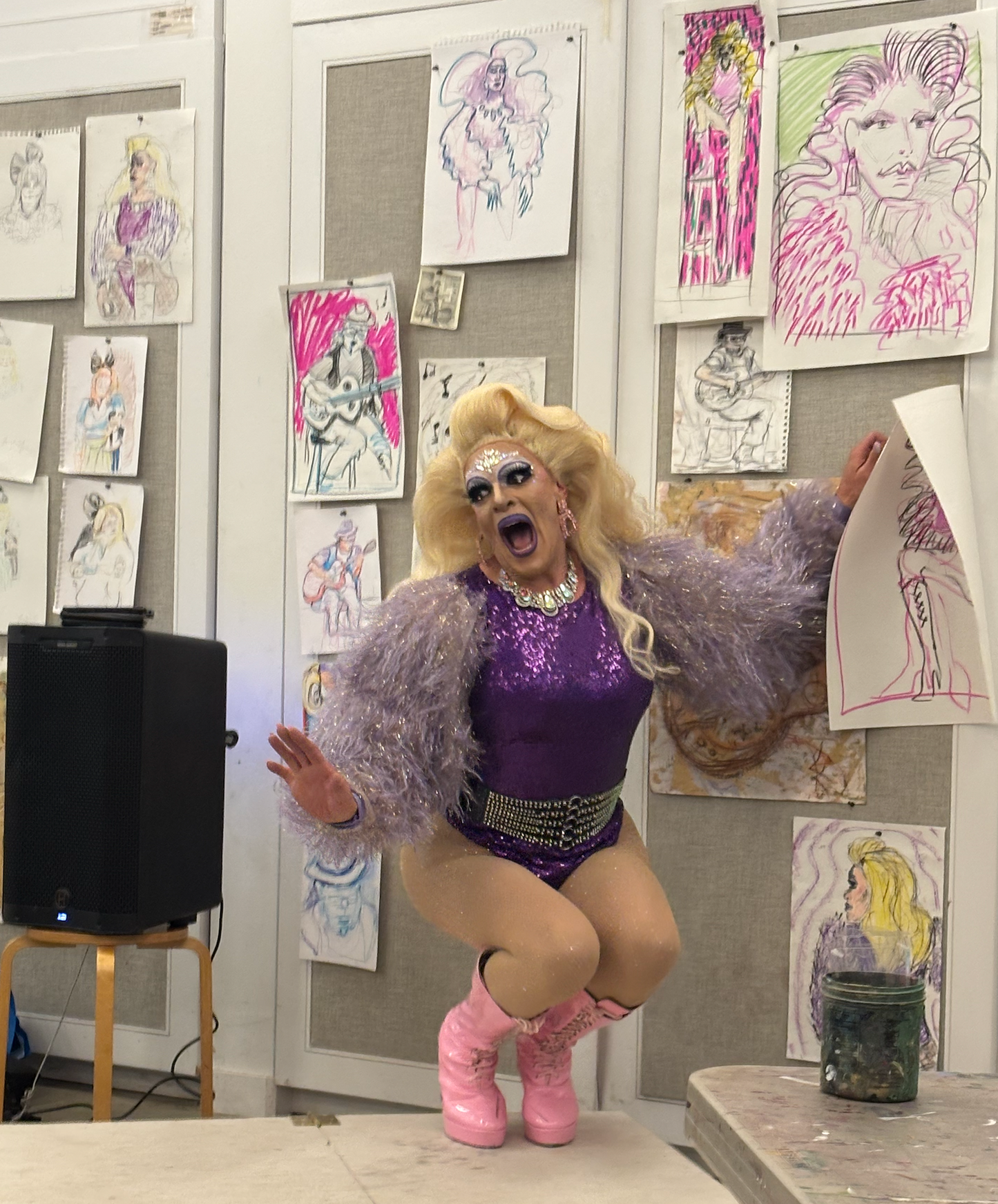 11-15 DRAG & DRAW w/Ivy Stalls
