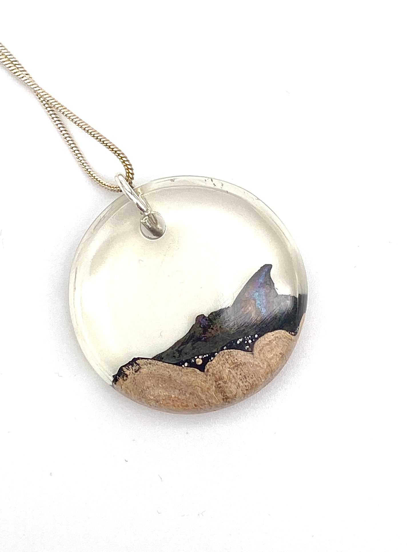 Maple Burl and Epoxy Resin Necklace with Chameleon Color Shifting Pigment