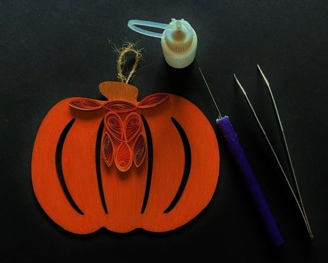 11-07 Paper Quilling a Pumpkin w/Carol McMahon