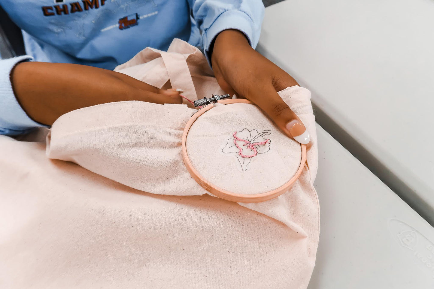 6-23 Embroidery 101