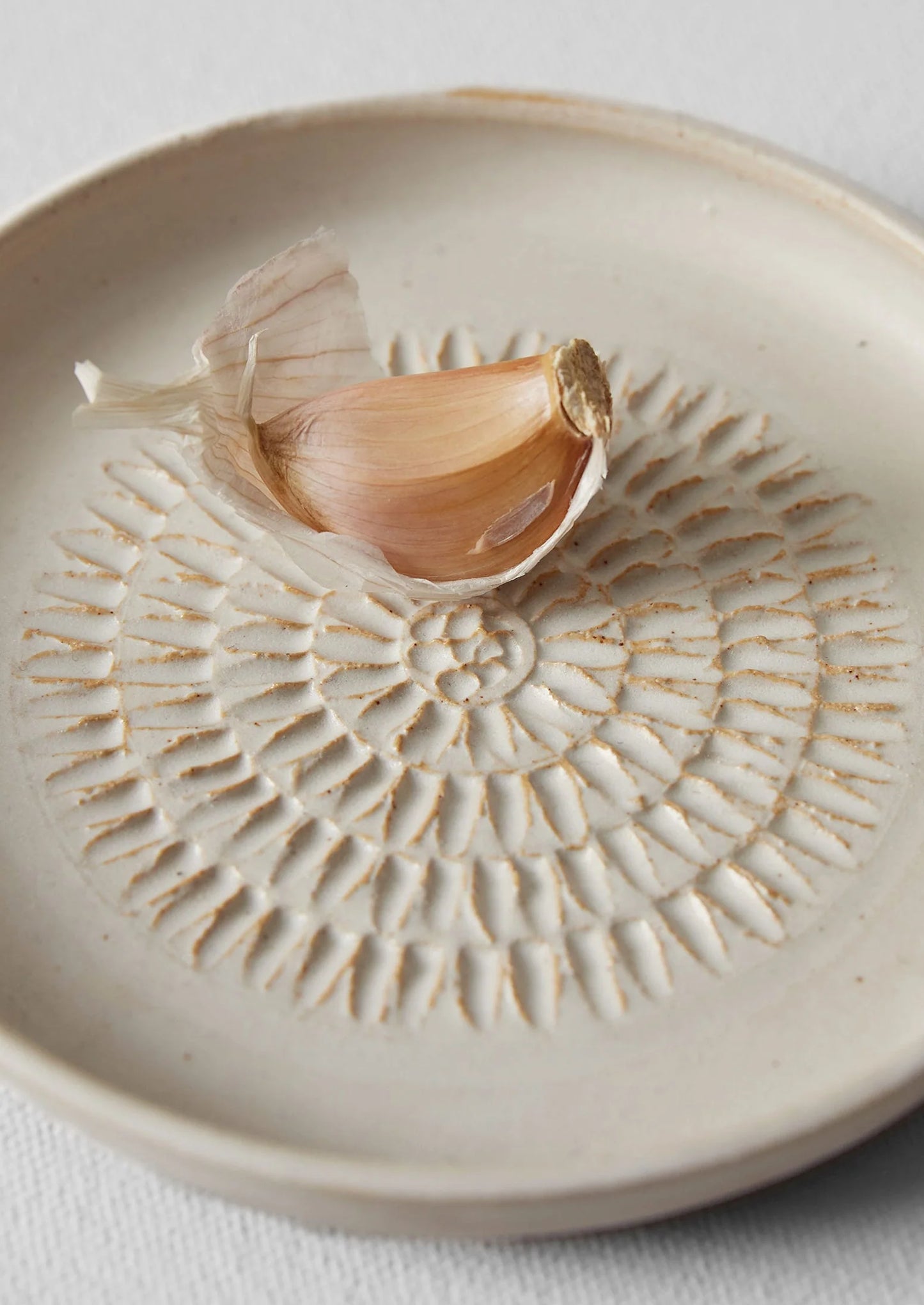 06-12 Sip, Make,Play - clay garlic grater