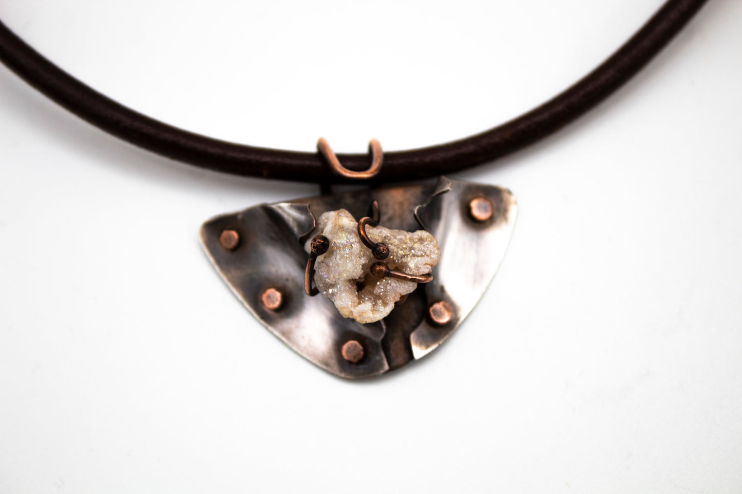 Copper/Leatherstrap Silver Geode Necklace