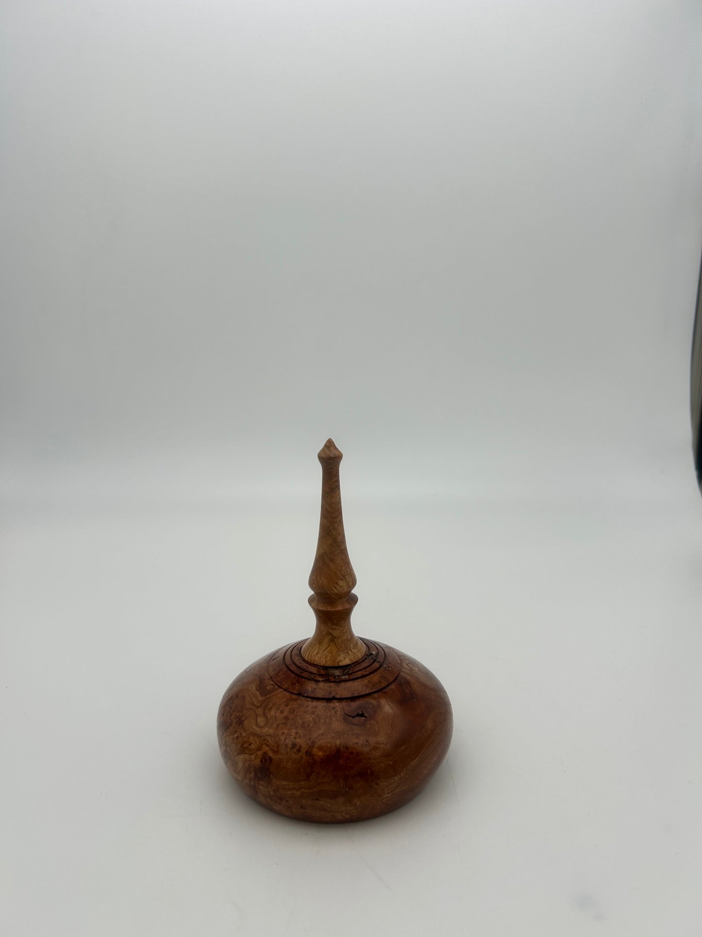 Ring Box w/Finial