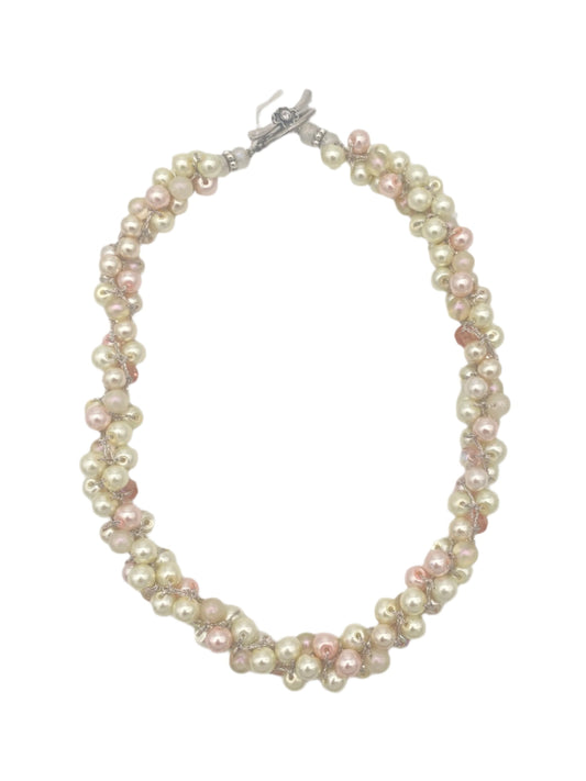 Shell Pink Pearl Choker