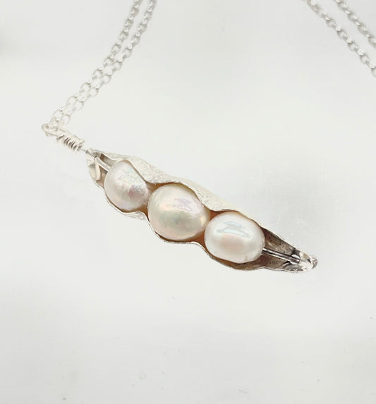"Pea Pod" Water Pearl and Sterling Silver Necklace